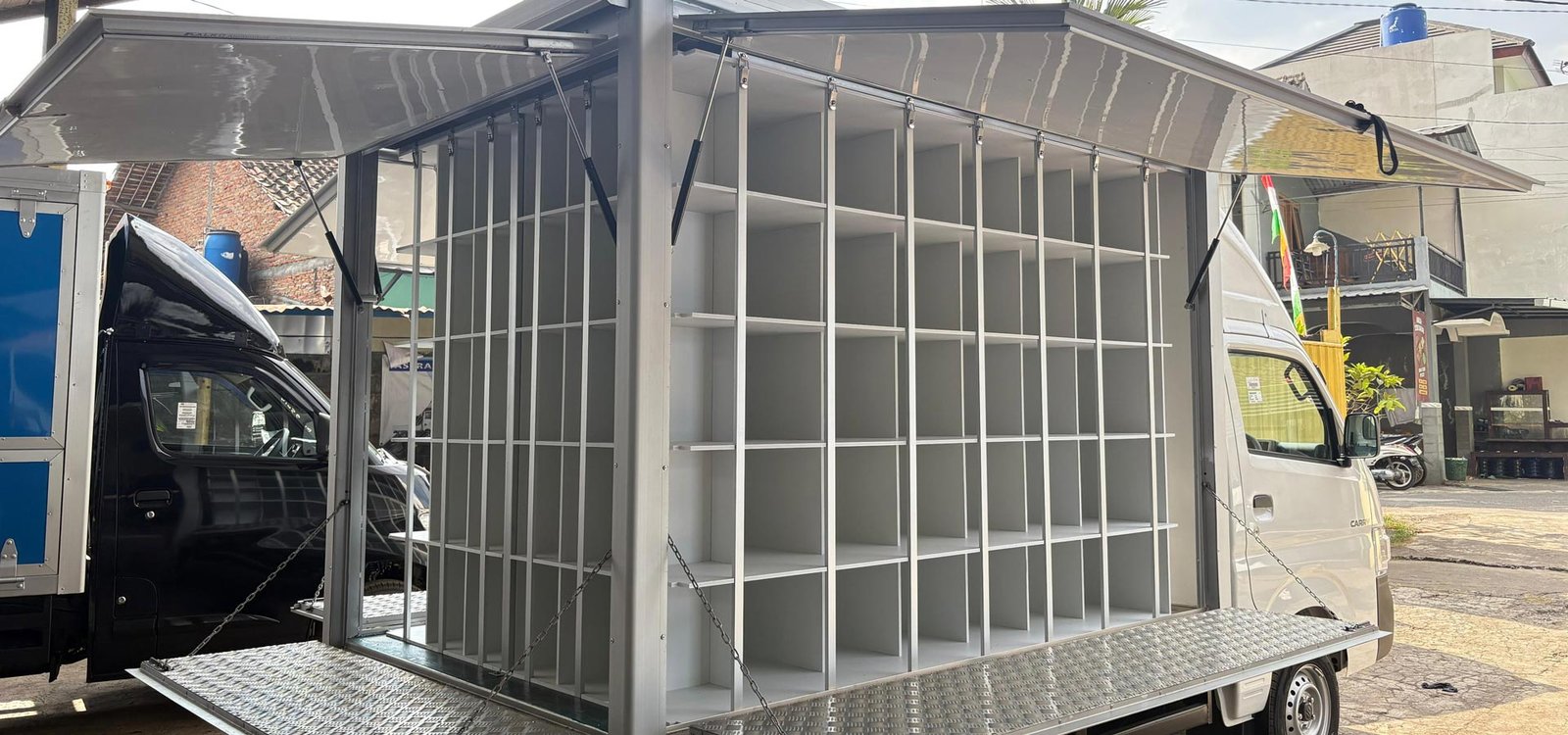 Slide 3 Solusi Karoseri