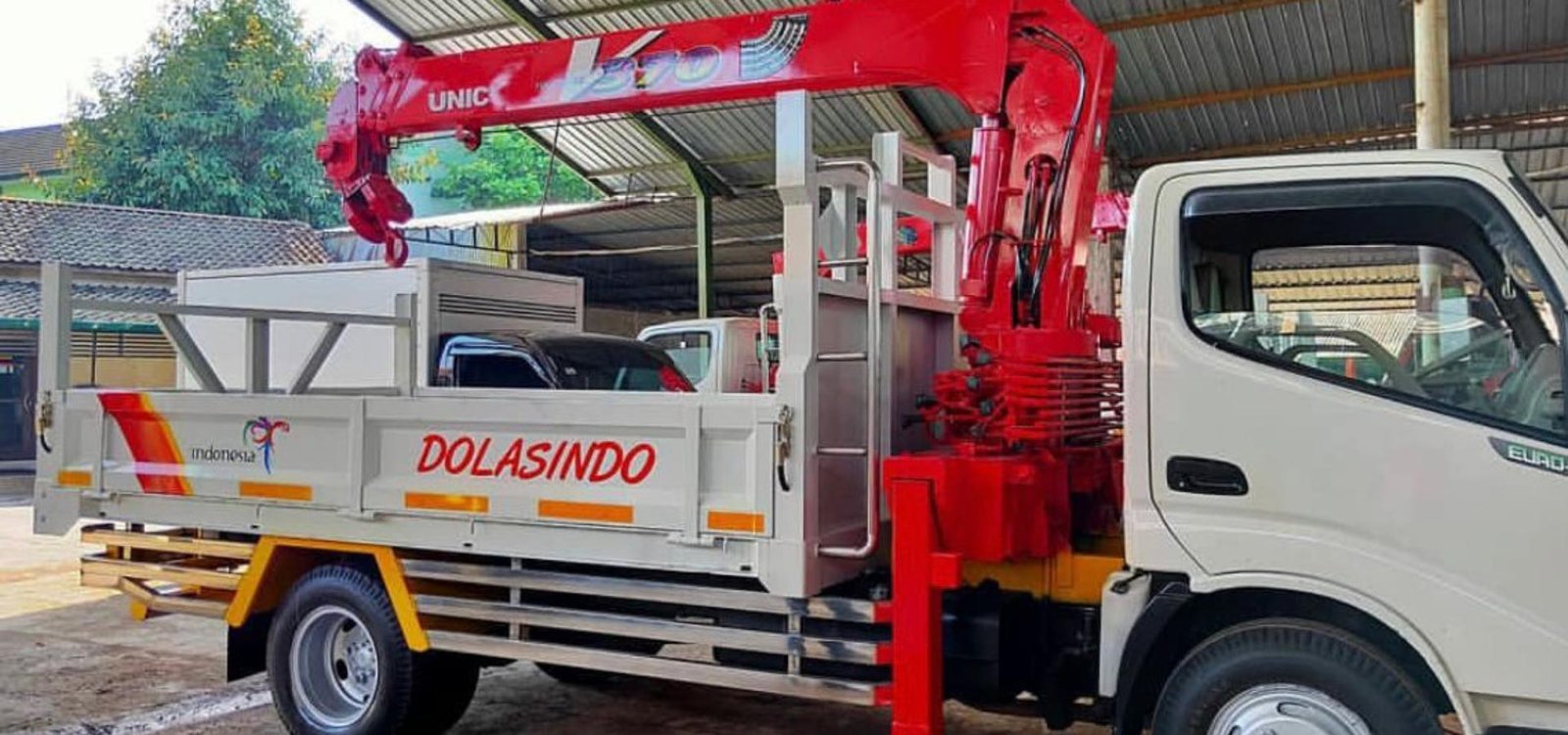 Slide 2 Solusi Karoseri